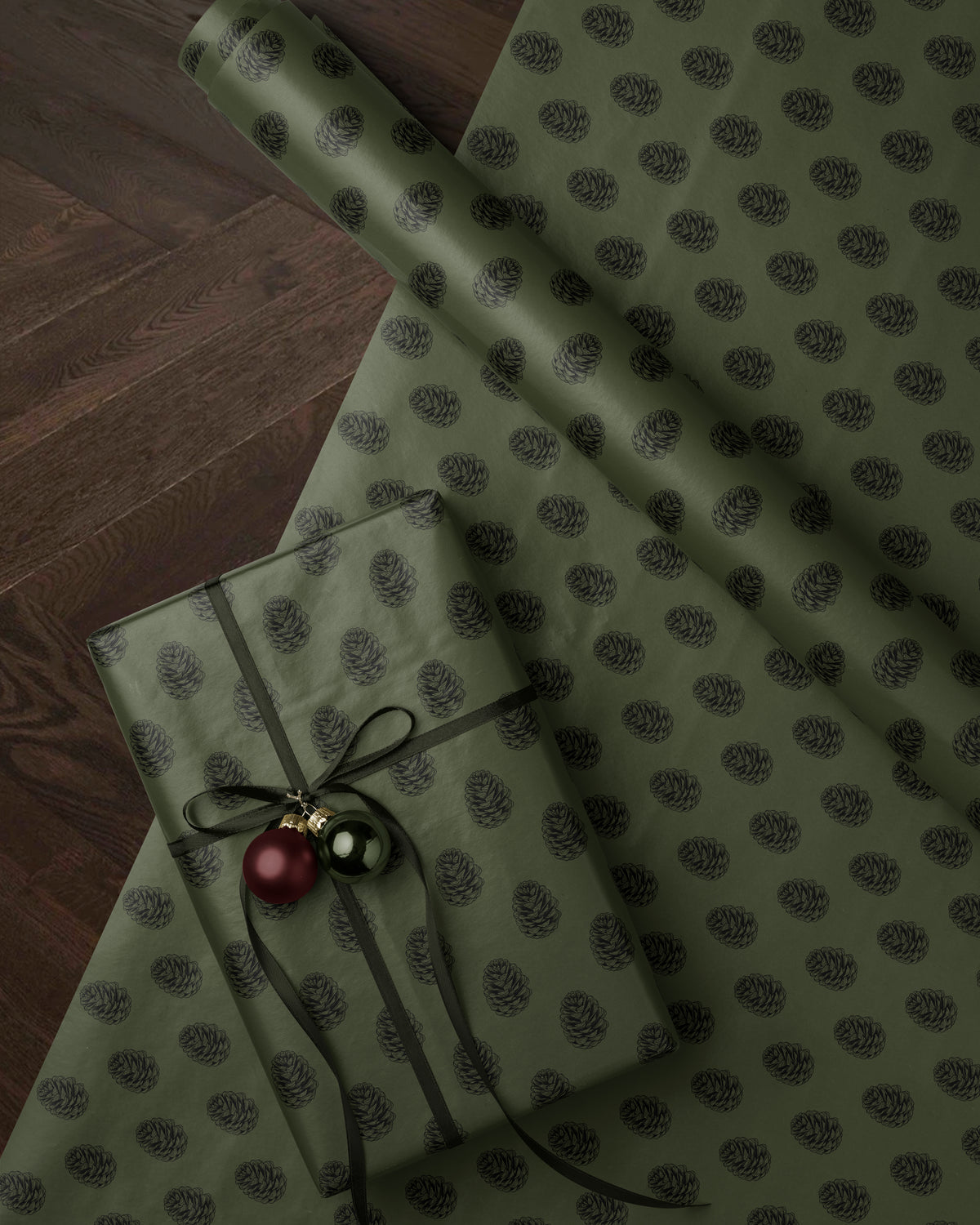 Green Christmas Pinecone Wrapping Paper