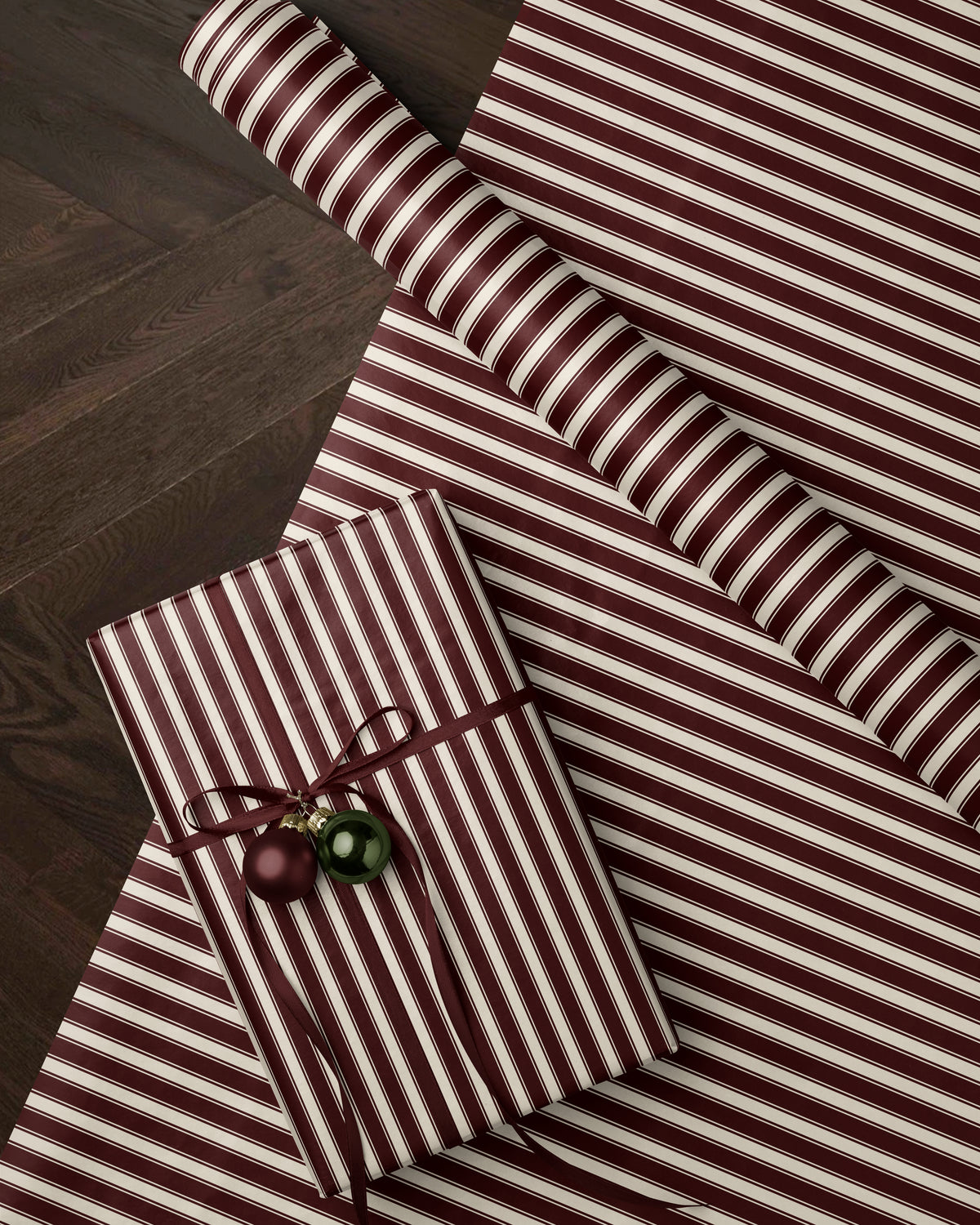 Classic REd Striped Christmas Wrapping Paper. Vintage Striped Holiday Gift Wrap. Elegant CHristmas Gift Wrap. Traditional Retro Gift Wrap paper