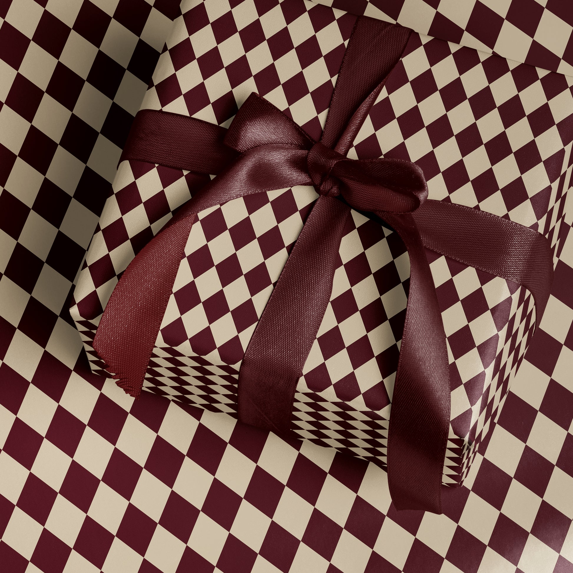 Holiday Wrapping Paper. Traditional Gift Wrap. Plaid Gift Wrap. red and Creamy White Wrapping Paper. Classic Christmas Wrapping Paper Argyle 