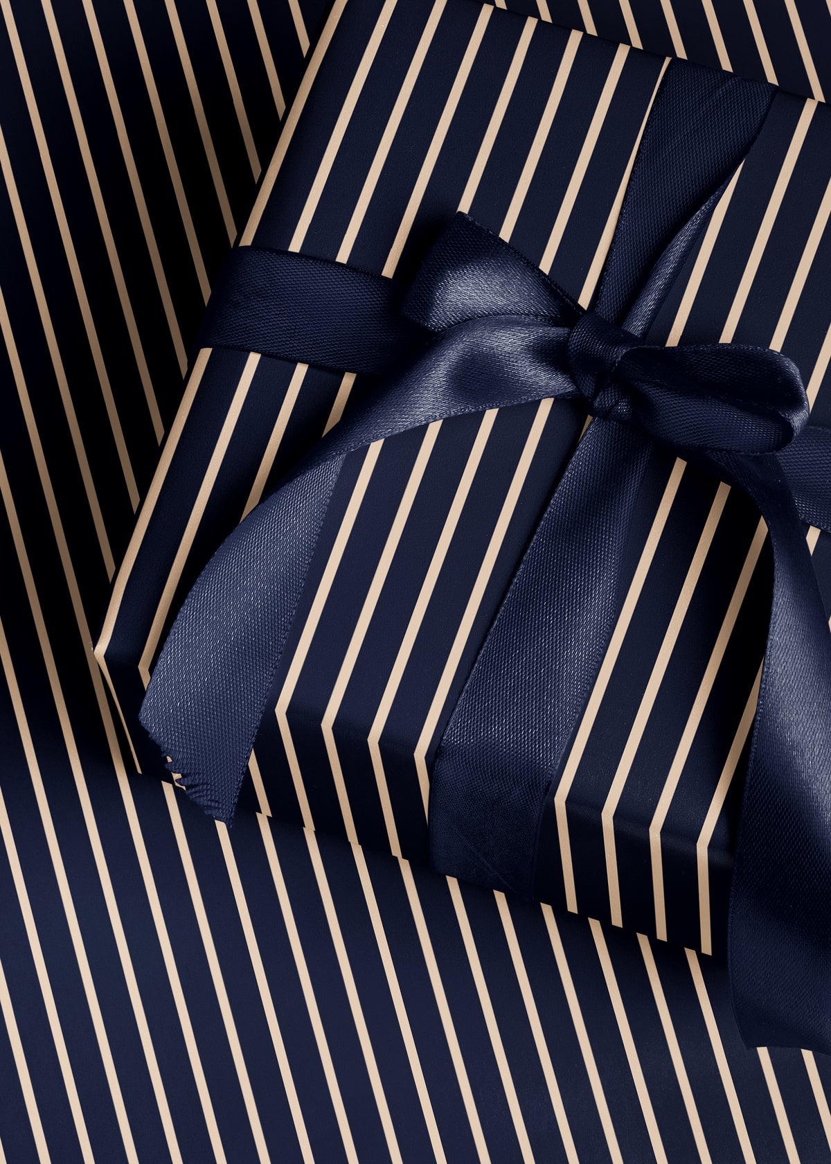 Elegant Blue Striped Wrapping Paper. Christmas Gift Wrap Roll. Classy Wrapping Paper. Traditional Holiday Gift Wrap. Retro Stripe Gift Wrap
