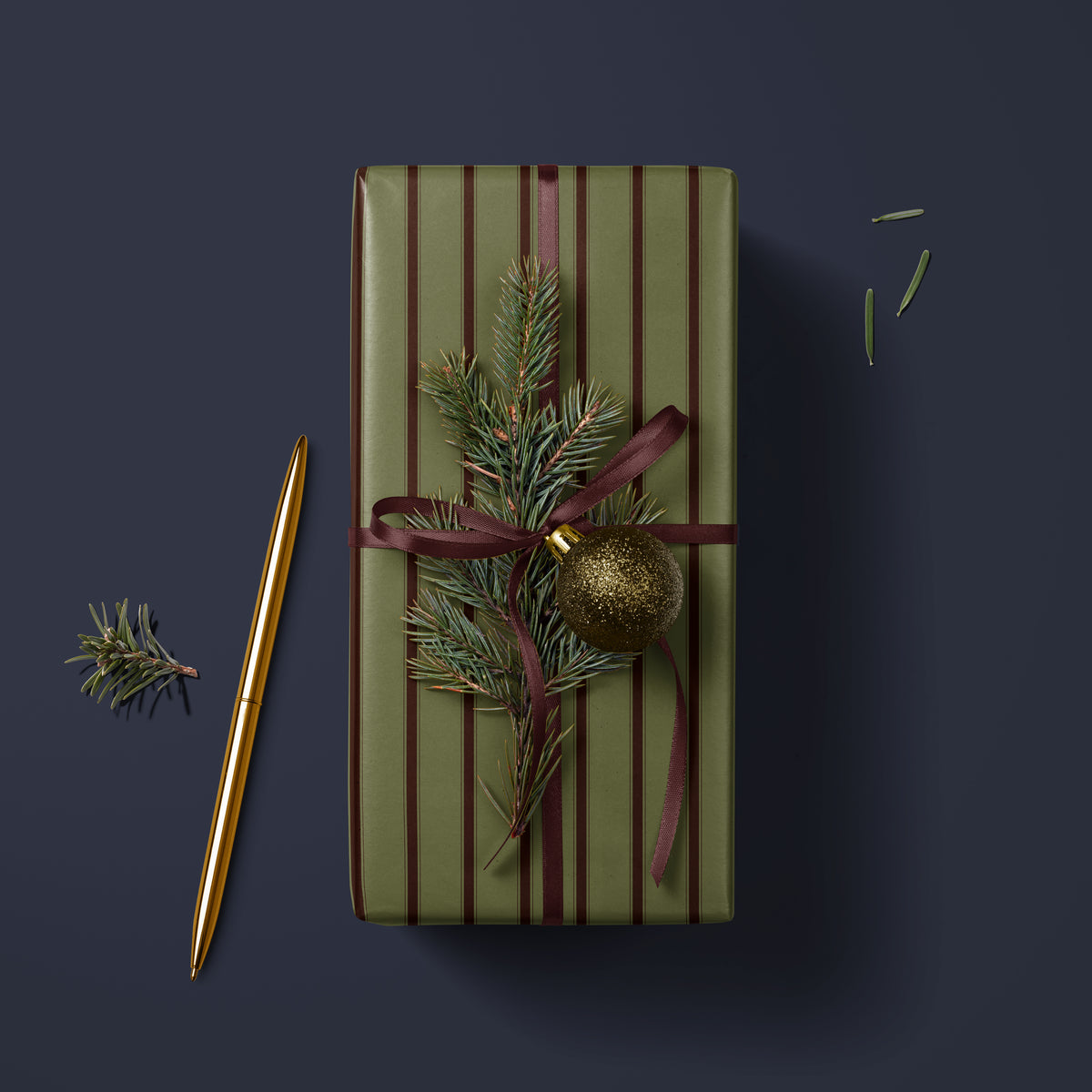Striped Christmas Wrapping Paper. Green Holiday Gift Wrap Roll. Classic Striped Seasonal Gift Wrap. Vintage Gift Wrap.Vintage Gift Wrap
